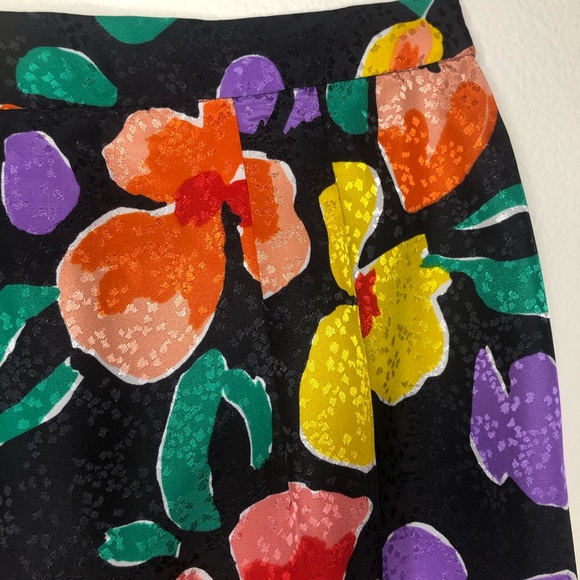 Vintage Floral Midi Zipper Skirt Size 6/28 - Picture 3 of 8